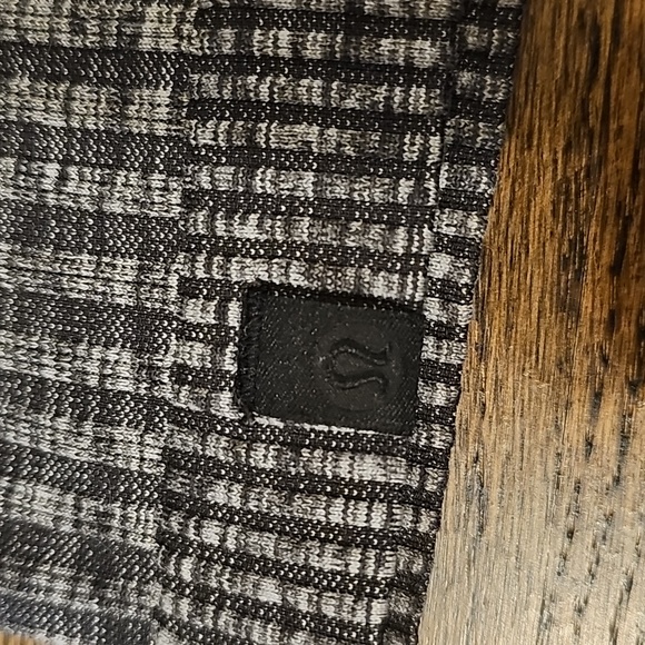 Lululemon Athletica Rest Less Pullover Black and Gray Patterned Long Sleeve Top - Picture 4 of 11
